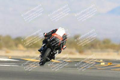 media/Jan-10-2025-CVMA Friday Practice (Fri) [[489e0da257]]/Group 4 and Trackday/Session 4 (Turn 16)/